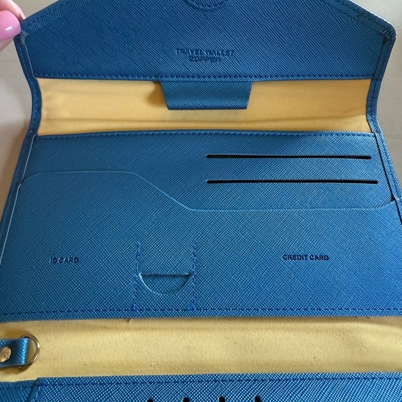 ZOPPEN |  Mulit-purpose RFIP Blocking Passport Holder Travel Wallet | Blue - Picture 6 of 9